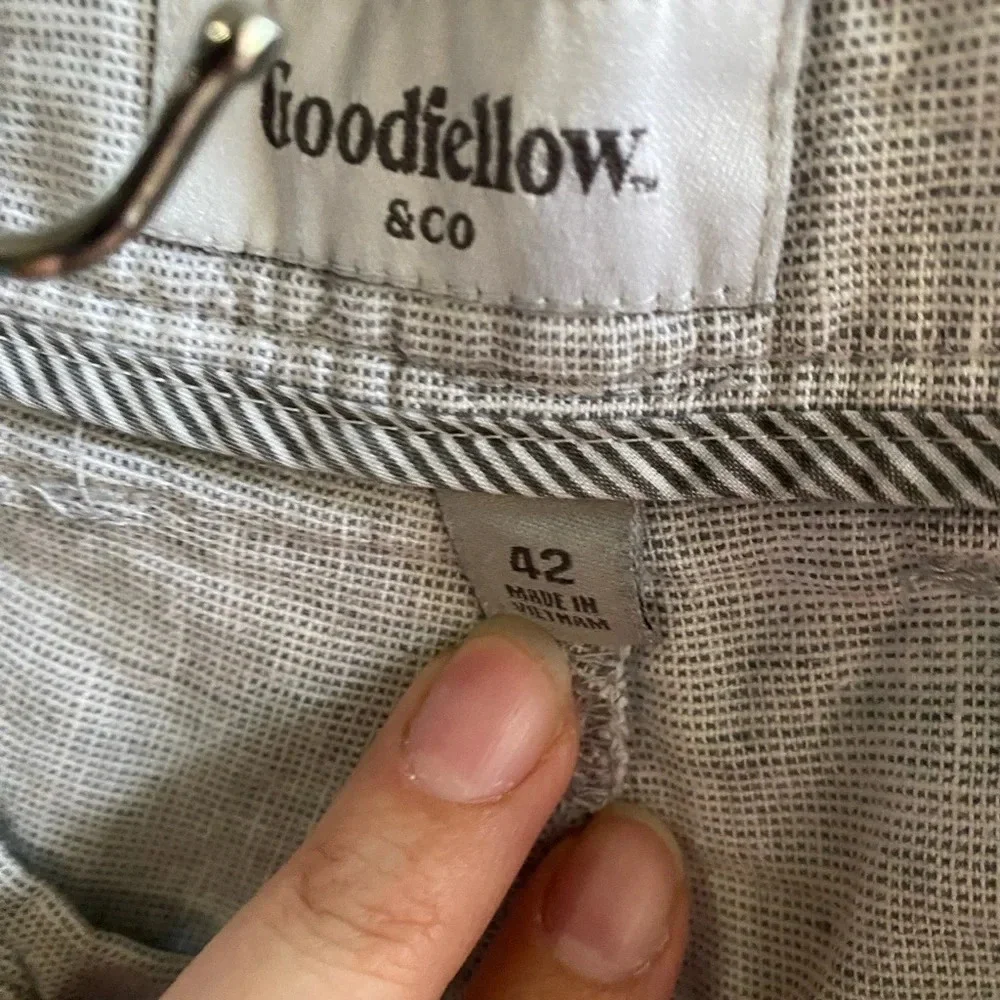 Goodfellow & Co. Linden Shorts Mens 42 Light Grey Slash Pocket 9” Inseam